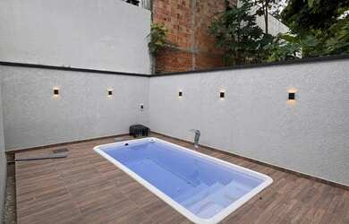 Imagem: A casa em condomínio à venda possui 3 Dormitórios, 1 Banheiro