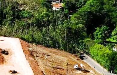 Imagem: O terreno possui 1570m² de Área e está localizado em Piracaia