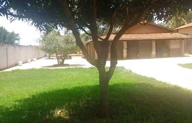 Imagem: A casa em condomínio possui 2 Dormitórios, 3 Banheiros, 200m²