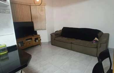 Imagem: A casa em condomínio possui 2 Dormitórios, 2 Banheiros, 2