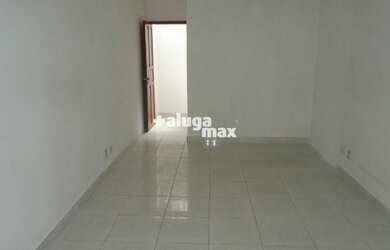 Imagem: O depósito possui 33m² de Área e está localizado em Barro