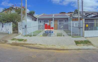 Imagem: A casa possui 2 Dormitórios, 1 Banheiro, 1 Vaga na garagem
