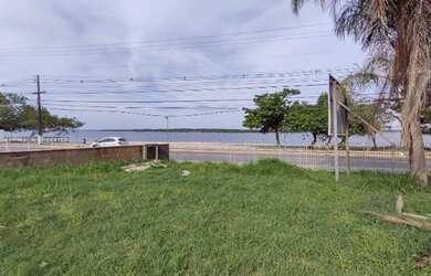 Imagem: O terreno possui 253m² de Área e está localizado em Balneário