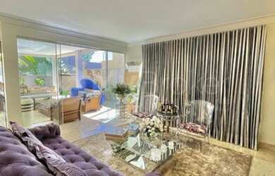 Imagem 11: Casa de condomínio sobrado para venda possui 405 metros quadrados com...