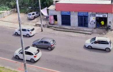 Imagem: O terreno possui 300m² de Área e está localizado em Barris