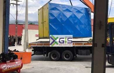 Imagem: O depósito possui 3 Vagas na garagem, 201m² de Área e está