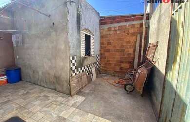 Imagem 8: Casa de 75mt em localização boa, próximo a mercado, padaria e comércio em geral, próximo a