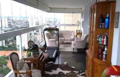 Imagem: O apartamento possui 4 Dormitórios, 4 Banheiros, 3 Vagas na