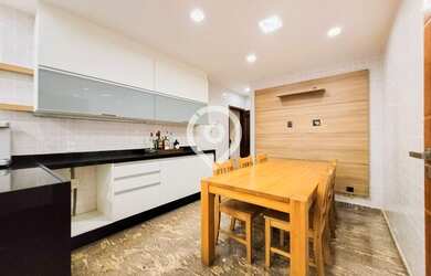 Imagem: O apartamento na cobertura possui 4 Dormitórios, 5 Banheiros