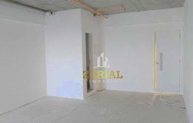 Imagem: O depósito possui 1 Vaga na garagem, 44m² de Área e está