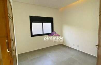 Imagem: A casa em condomínio possui 3 Dormitórios, 3 Banheiros, 4