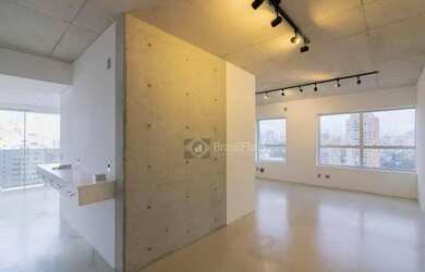 Imagem: O studio possui 1 Dormitório, 1 Banheiro, 1 Vaga na garagem