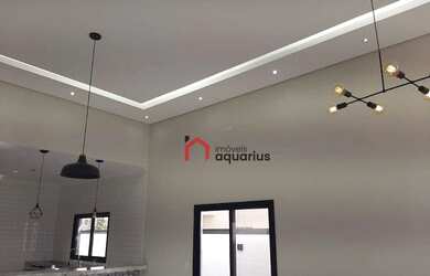 Imagem: A casa em condomínio à venda possui 3 Dormitórios, 2 Banheiros