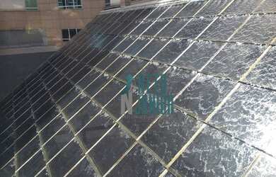 Imagem: O depósito possui 5 Vagas na garagem, 420m² de Área e está