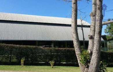 Imagem: A casa em condomínio à venda possui 3 Dormitórios, 4 Banheiros