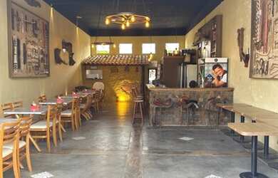 Imagem: O depósito possui 100m² de Área e Imóvel novo e está localizado