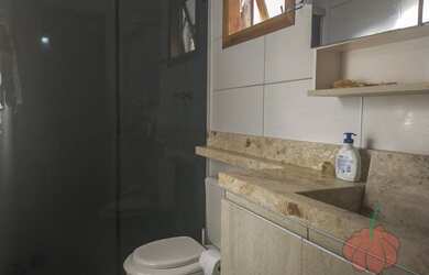 Imagem: A casa em condomínio possui 3 Dormitórios, 3 Banheiros, 2