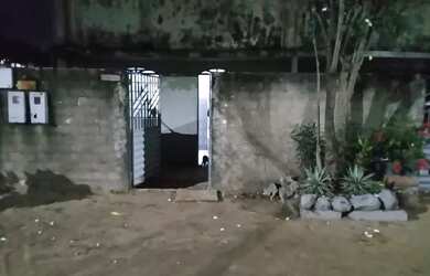 Imagem: A casa possui 2 Dormitórios, 1 Banheiro e está localizado