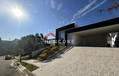 Imagem: A casa em condomínio possui 3 Dormitórios, 5 Banheiros, 2