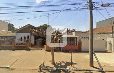 Imagem: O terreno possui 956m² de Área e está localizado em Goiás