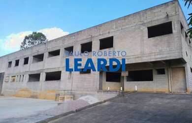 Imagem: O depósito possui 4744-0m² de Área e está localizado em