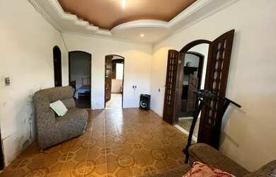 Imagem 7: CASA AMPLA. 141.270m² de Área, 1 Vaga na garageme3 Dormitórios