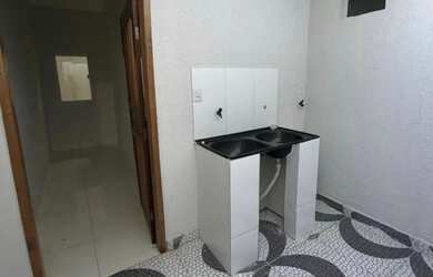 Imagem 8: CASA NO TOMBA Casa com 2 dormitórios