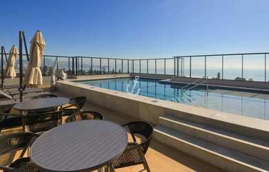 Imagem: O apartamento possui 1 Dormitório, 1 Banheiro, 1 Vaga na garagem