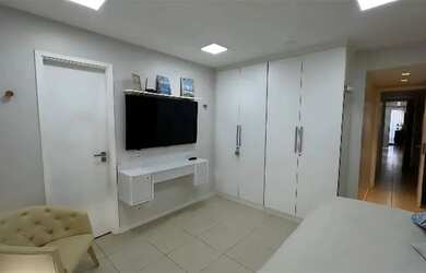 Imagem 14: Deslumbrante imóvel com vista mar