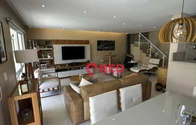 Imagem: A casa possui 3 Dormitórios, 4 Banheiros, 350m² de Área e