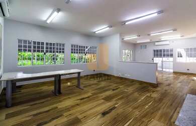 Imagem 11: Casa Comercial com 7 Salas 9 Vagas em Pacaembu