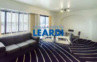 Imagem: O apartamento possui 4 Dormitórios, 2 Banheiros, 3 Vagas na