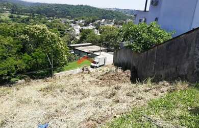 Imagem: O terreno possui 534m² de Área e está localizado em Golf