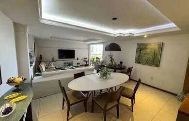 Imagem: O apartamento possui 4 Dormitórios, 4 Banheiros, 3 Vagas na