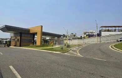 Imagem: O terreno possui 250m² de Área e está localizado em Parque