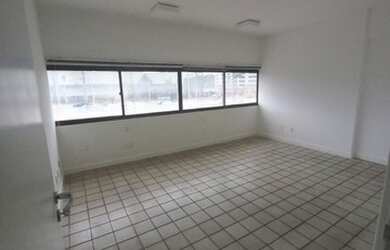 Imagem 4: Sala/Conjunto para venda tem 71 metros quadrados em Parque Bela Vista - Salvador - Bahia