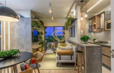 Imagem: O apartamento possui 2 Dormitórios, 1 Banheiro, 1 Vaga na garagem