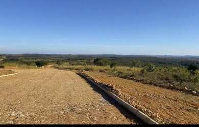 Imagem: O terreno possui 1000m² de Área e está localizado em Jaboticatubas