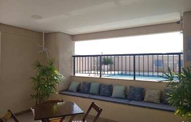 Imagem: O apartamento possui 2 Dormitórios, 2 Banheiros, 1 Vaga na