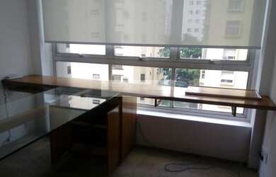 Imagem: O depósito possui 1 Vaga na garagem e 42m² de Área e está