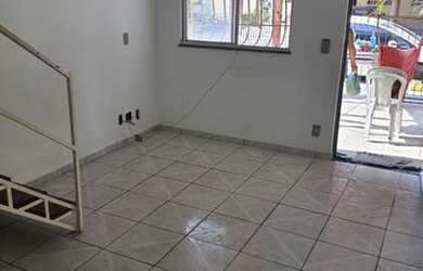 Imagem: A casa possui 2 Dormitórios, 1 Banheiro e está localizado