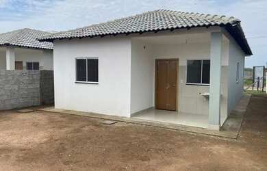 Imagem 3: Casa para venda possui 73 metros quadrados com 2 quartos em Estrada Nova...