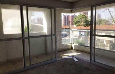 Imagem: O apartamento possui 3 Dormitórios, 4 Banheiros, 4 Vagas na