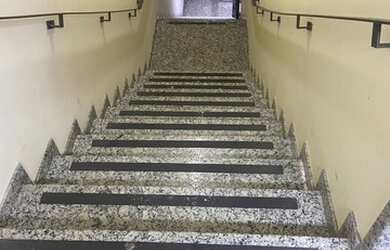 Imagem 10: Galpão/Depósito/Armazém para aluguel e venda possui 700 metros quadrados