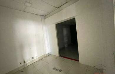 Imagem: O depósito possui 229m² de Área e está localizado em Pinheiros