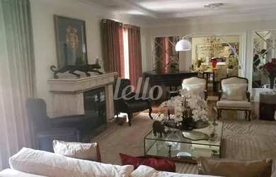 Imagem: O apartamento possui 4 Dormitórios, 5 Banheiros, 4 Vagas na