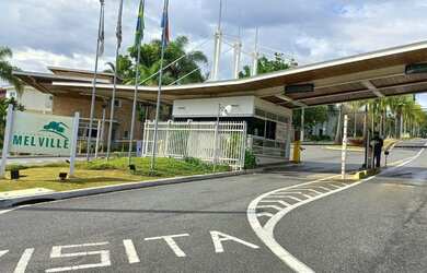 Imagem: A casa em condomínio possui 4 Dormitórios, 4 Banheiros, 2