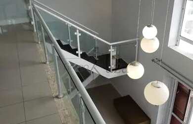 Imagem: O apartamento na cobertura possui 4 Dormitórios, 5 Banheiros