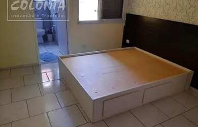 Imagem: A casa possui 3 Dormitórios, 4 Banheiros, 2 Vagas na garagem