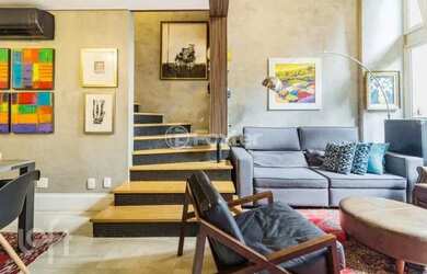 Imagem: O apartamento possui 2 Dormitórios, 1 Banheiro, 2 Vagas na